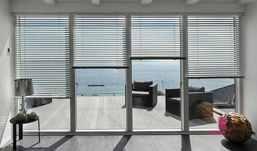 Clean Aluminium Blinds