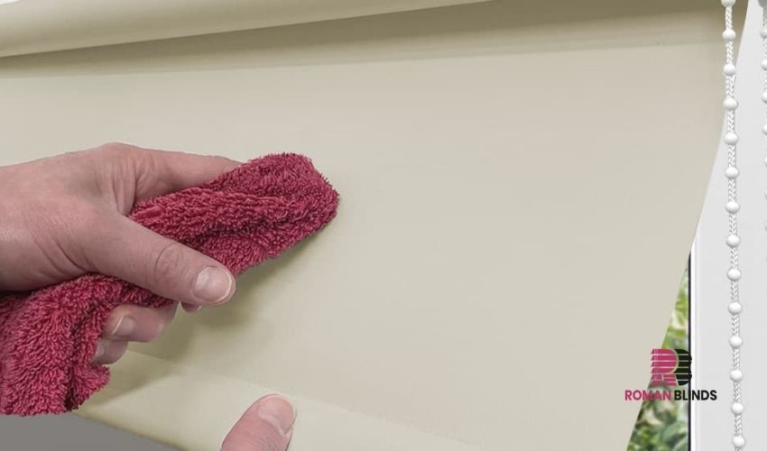 Fabulous Guide On How To Clean Roller Blinds