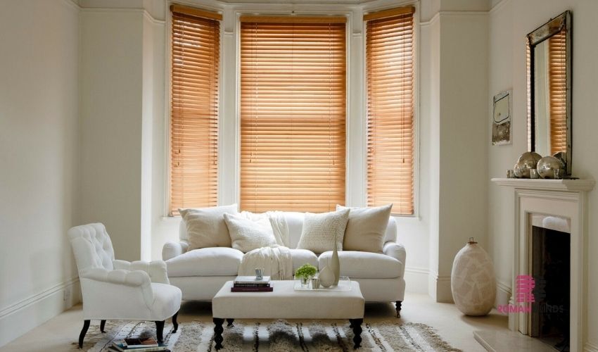 What Are Wooden Venetian Blinds