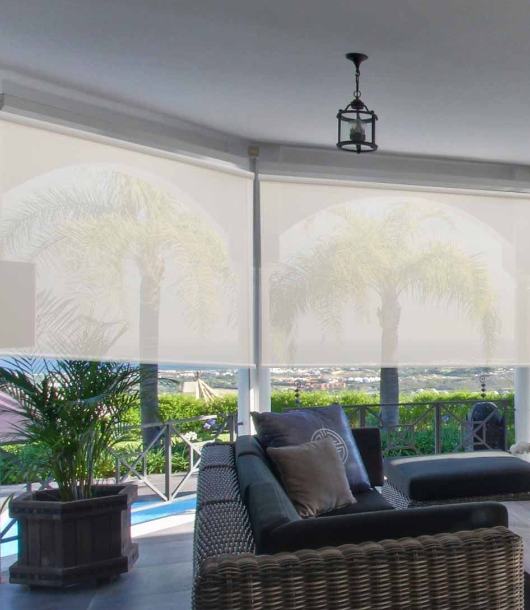 Stunning Outdoor Blinds Dubai